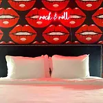 Holiday home Music Hall ♫ Hot Tub/stage/rooftop/walk To Gulch! Nashville