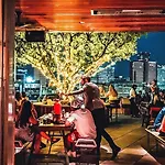 Holiday home Music Hall ♫ Hot Tub/stage/rooftop/walk To Gulch! Nashville