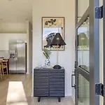 Newly Built 4Bdr Townhome W Balcony Minutes To Broadway Lischey By Avantstay