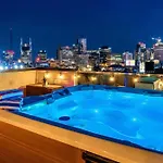 Holiday home Rooftop Hot Tub Views Pac-man Pool Table