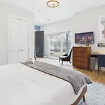 The Acklen-Private Balcony-4 Mins To Broadway