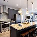 The Odyssey Verse By Avantstay Holiday home *