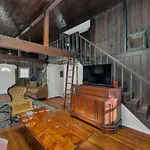 Holiday home The Whiskey River