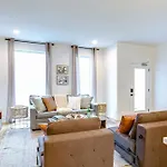 Rooftop Downtown Views - Bluebird Karaoke Holiday home