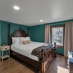 Holiday home The Whiskey River