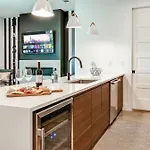 Dual Homes Rooftop Deck In Downtown * Nashville