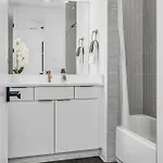 Spectacular Double Rooftop 7 Mins To Broadway Holiday home Nashville