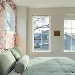 Holiday home Stunning New Build In East Nash Minutes To Broadway The Stage By Avantstay Nashville