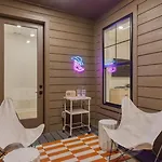 Stunning New Build In East Nash Minutes To Broadway The Stage By Avantstay Holiday home Nashville