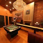 Broadway 4br 2bth 2500sf Art Gallery And Steam * Nashville