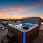 Holiday home Disco Themed Hot Tub & Rooftop Decks In
