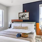 Holiday home Outrider Buyout - 2 Units By Avantstay Nashville