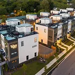 Luxe 4br Retreat With Rooftop Fire Pit & Garage Nashville
