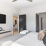 The Odyssey Verse By Avantstay Holiday home Nashville