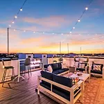 Holiday home Taylor Swift Inspired Hot Tub Rooftop Deck Views Nashville