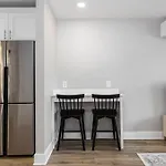 Apartment 24-guest Retreat The Nomad: X2 1br X4 Nashville