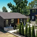 Apartment The Nomad 48-person Hillsboro Village Retreat 1br Spaces Nashville