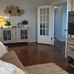 Lakeside Retreat You'll Love! * Nashville