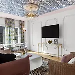 Girls Night Out By Avantstay Private Karaoke Lounge Hot Tub Rooftop Downtown Views