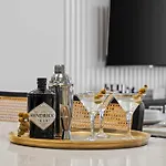 Hot Tub Views Grill Parking