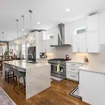 Walkable Hillsboro Home - Near 12 South & Vandy