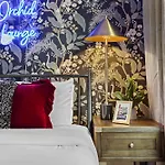 Broadway Honky Tonk Haven With Karaoke Stage!