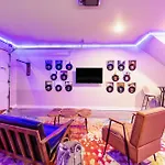 Skyline Rooftop • Game • Sonos Audio