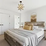 Holiday home Near Vanderbilt And Belmont With Garage, Pool Table Nashville