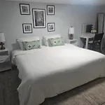 Lakeside Retreat You\'Ll Love!