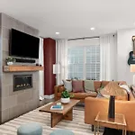 Holiday home The Ridgeline - New Rooftop Retreat Near The Gulch Nashville