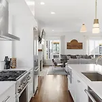 Holiday home Near Vanderbilt And Belmont With Garage, Pool Table