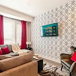 Private With Rooftop Game Near Downtown * Nashville