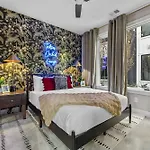 2 Side By Side Units Roof Decks Karaoke Murals *