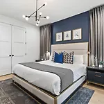 View Only 1 Mile To Downtown With Garage And Rooftop * Nashville