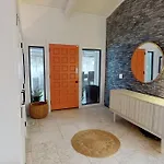 Luxury House Downtown With Private Heated Pool *