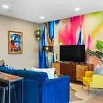 Riverfront Luxury - Walk To Downtown Broadway, Private Patio Nashville