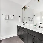 Holiday home Luxury Close Broadway With Garage And Fire Pit *
