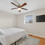 Holiday home Quiet Retreat Near Opryland & Airport *