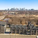 Stylish 5Br Nashville Retreat W Rooftop Hot Tub