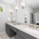 Walkable Hillsboro - Near 12 South & Vandy Holiday home *