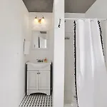 Cozy Gem In 12 South Nashville