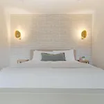 The Elmwood & Ashford - 8br Weho Rooftops * Nashville