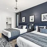 View Only 1 Mile To Downtown With Garage And Rooftop Holiday home Nashville