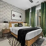 Elegant Nash Karaoke Haven With Rooftop Fire Table Holiday home Nashville