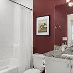 The Ridgeline - New Rooftop Retreat Near The Gulch