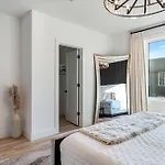 Holiday home The Blackstone