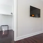The Taylor Martin By Local Holiday home Nashville