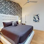Villa Luxury House Downtown With Private Heated Pool
