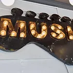 Steelynash - Pittsburgh Grit Meets Twang Holiday home Nashville