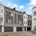 Holiday home Nash Skyline Fire Pit Grill Parking Nashville